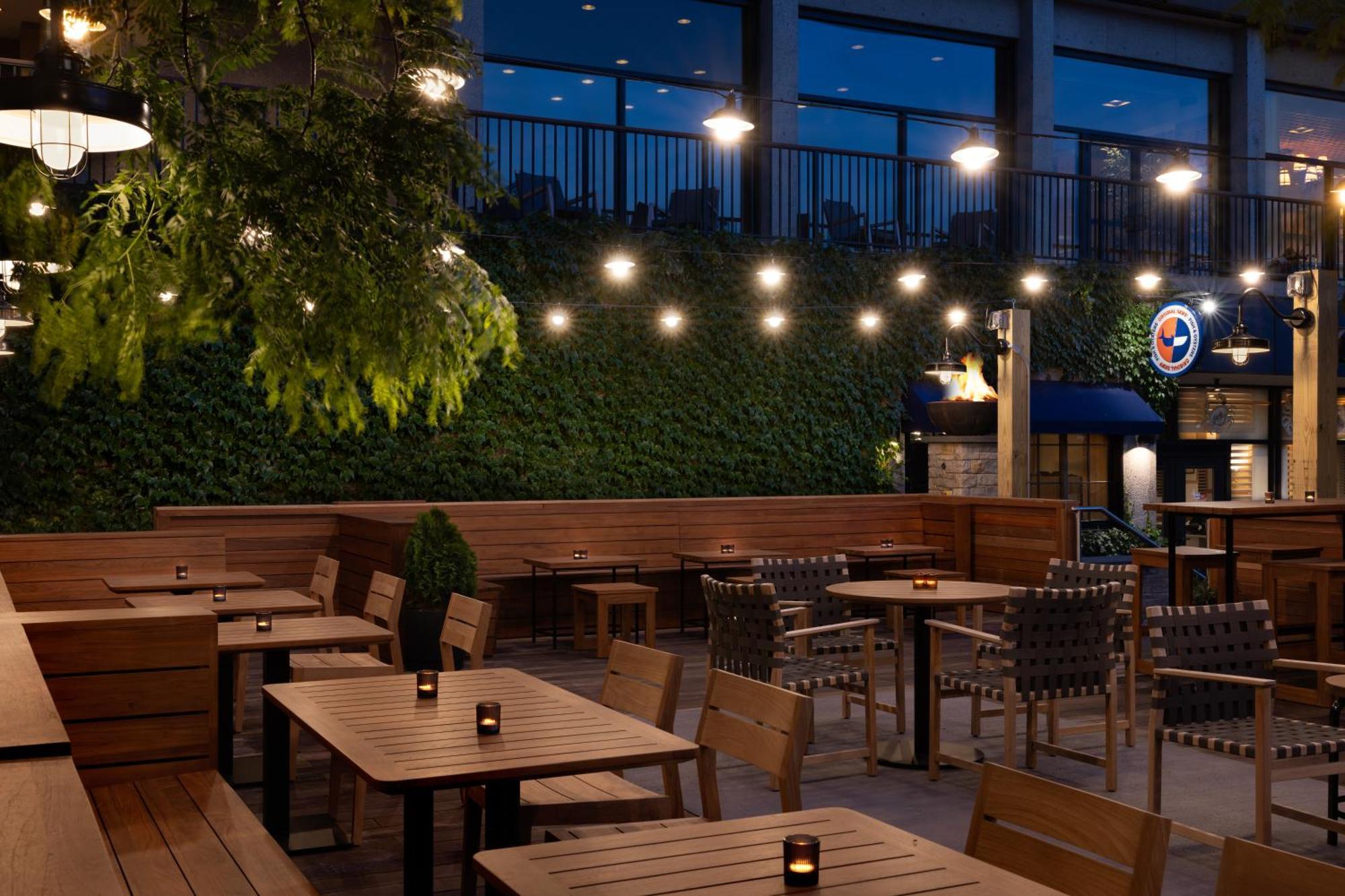 Hotel Champlain Burlington, Curio Collection By Hilton Экстерьер фото